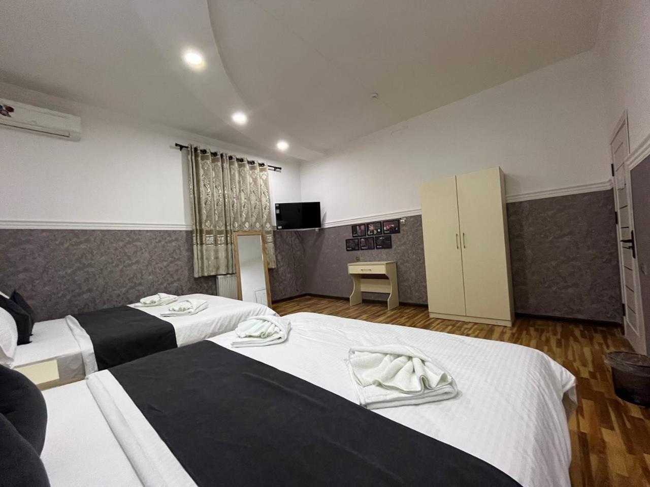 Home Alone Hotel Tashkent Luaran gambar
