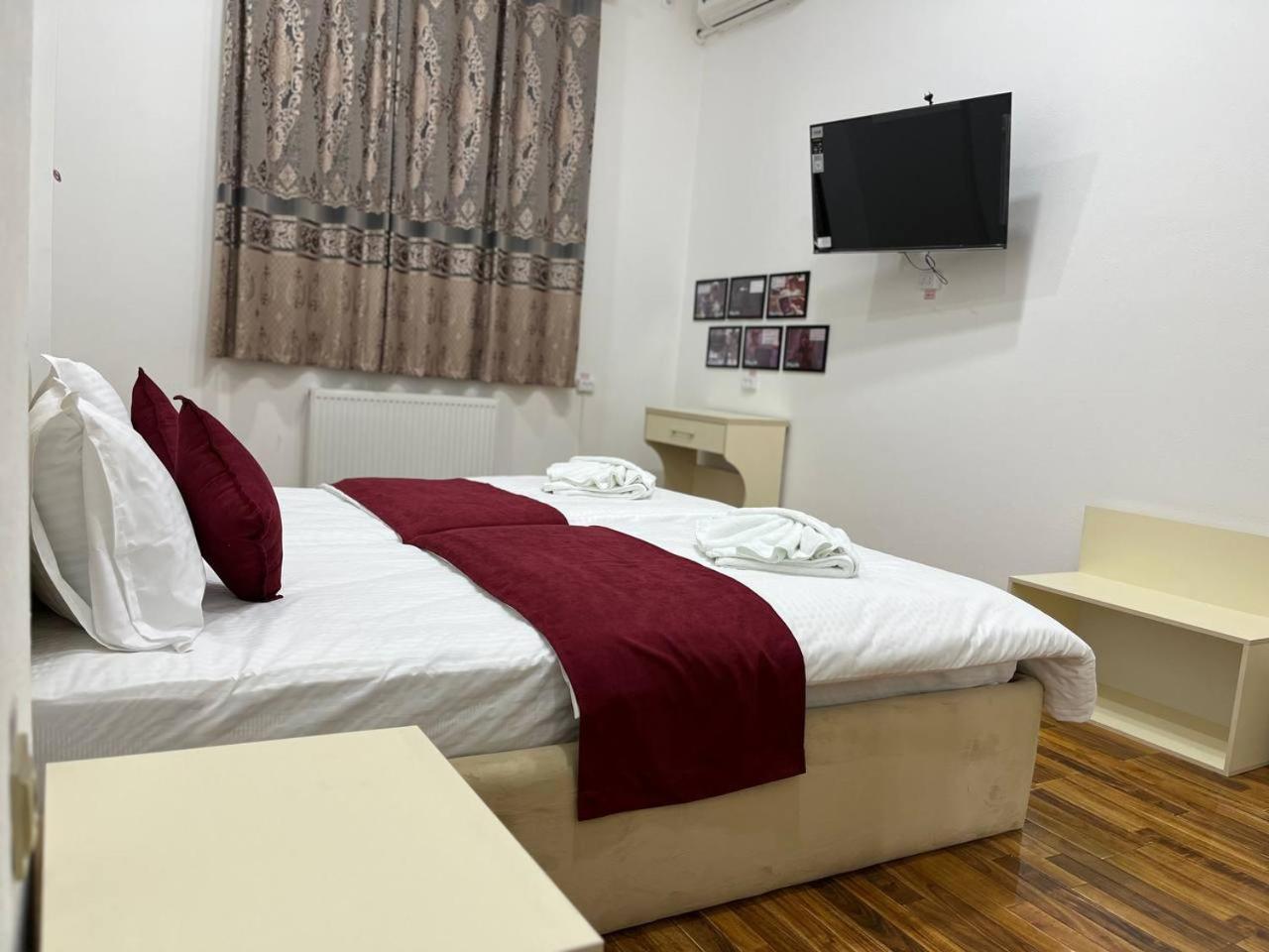 Home Alone Hotel Tashkent Luaran gambar